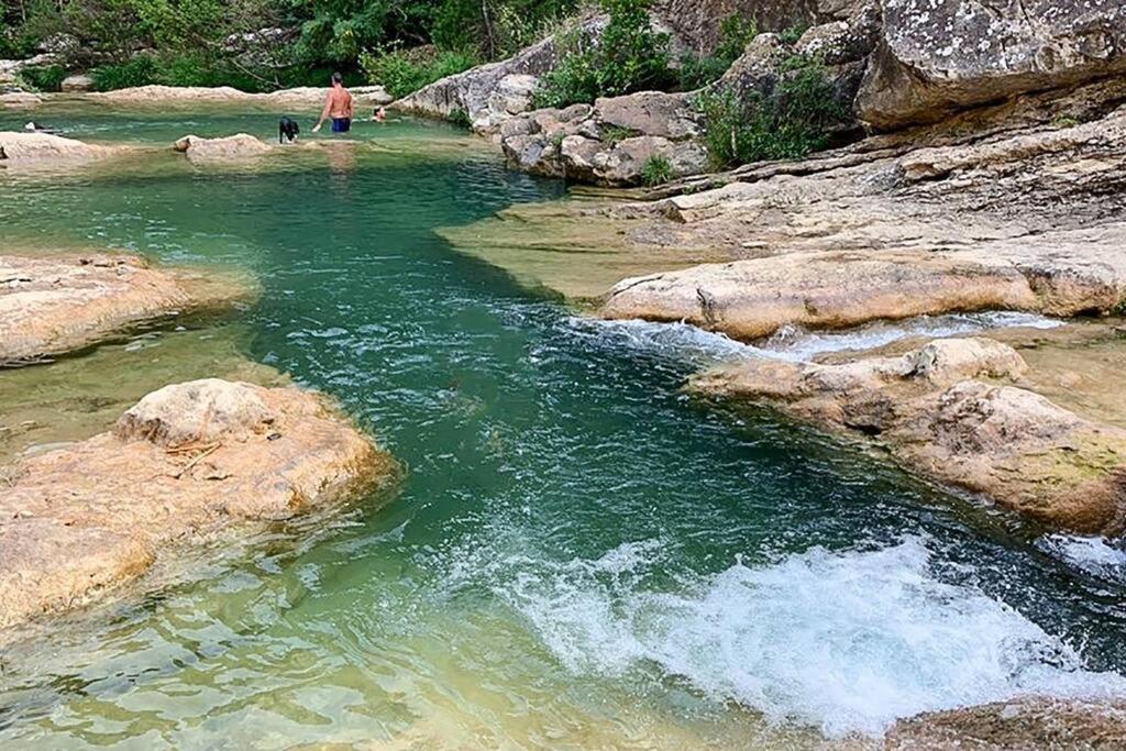 Gite De La Confluence Padern Екстериор снимка