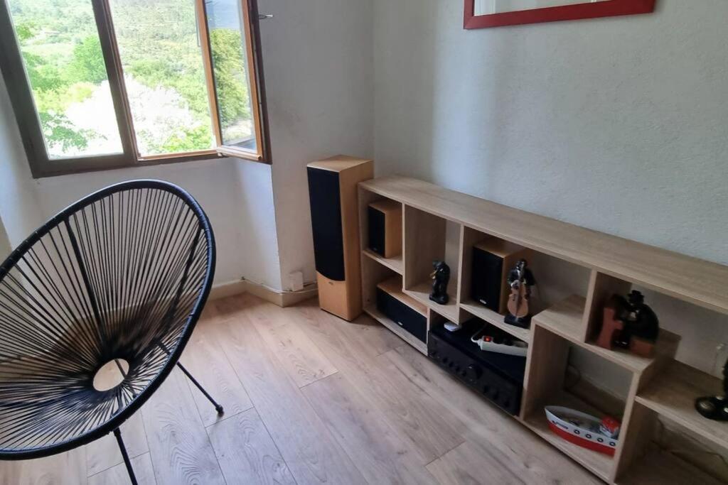 Gite De La Confluence Padern Екстериор снимка